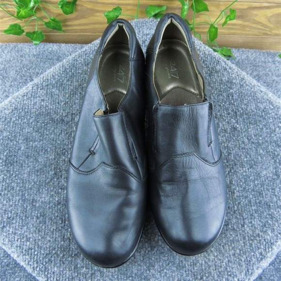Easy Spirit Women Clog Shoes Black Leather Slip On Size 10 Medium - Picture 3 of 9